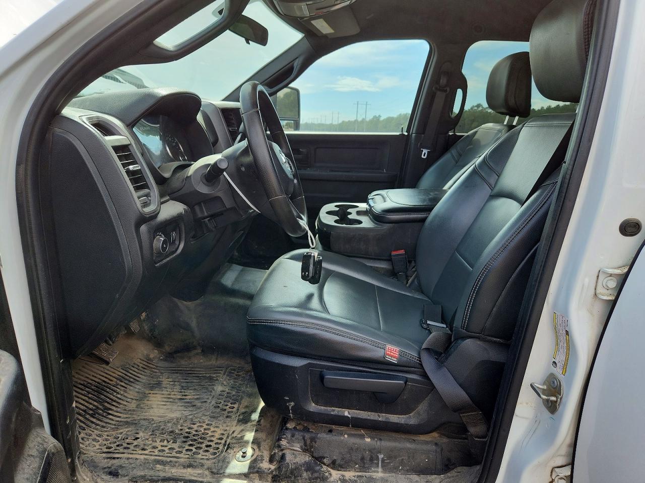 2023 Ram 2500 Tradesman - zdjęcie 7