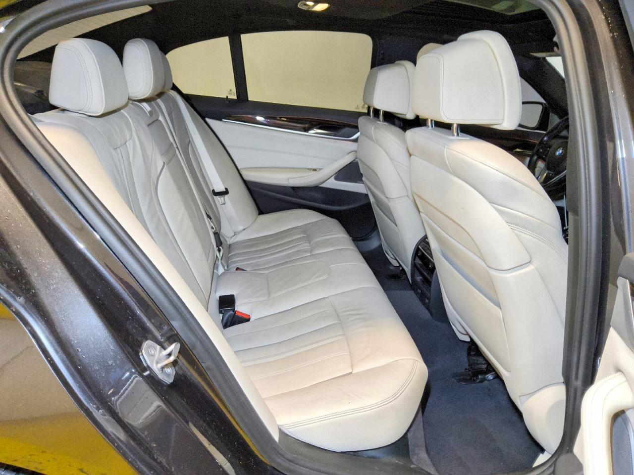 2017 BMW 540 Xi - zdjęcie 10