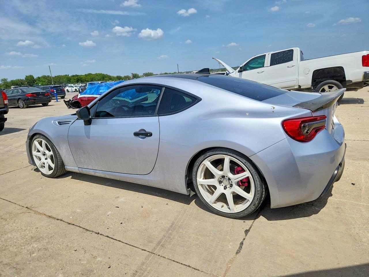 2020 Subaru Brz Limited - zdjęcie 2