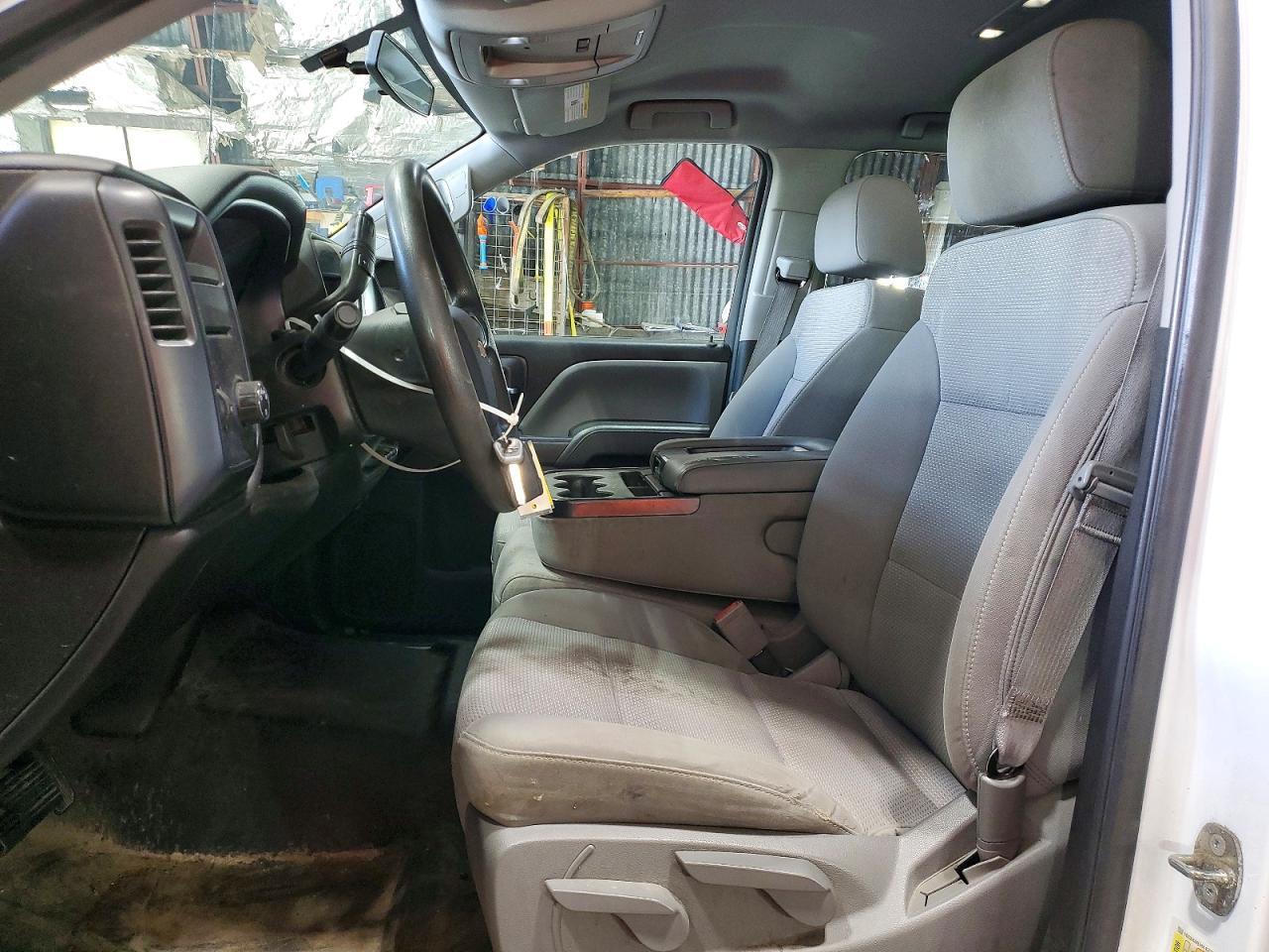 2016 Chevrolet Silverado C1500 - zdjęcie 7