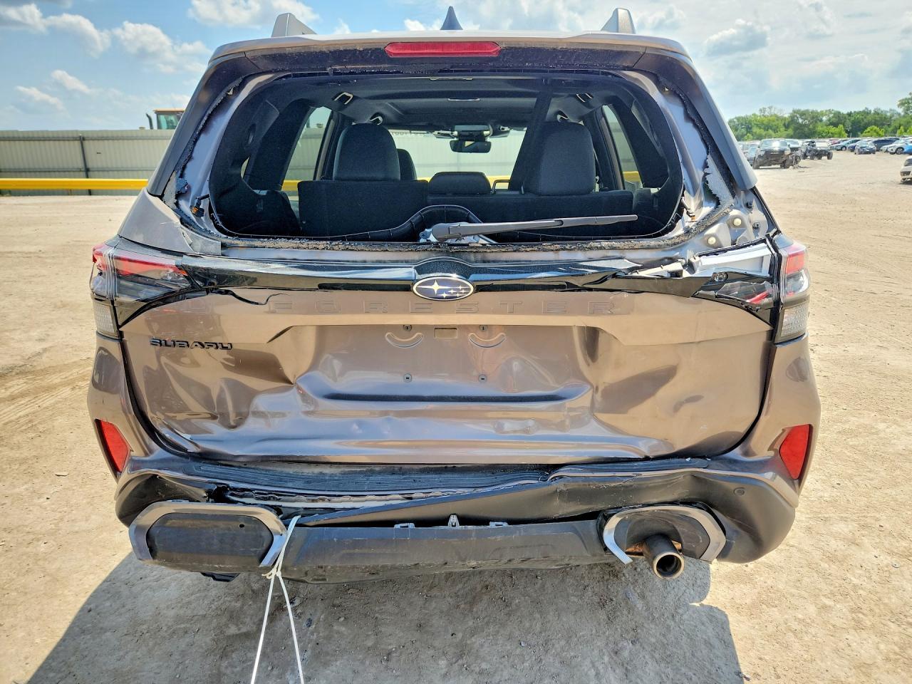2025 Subaru Forester Limited - zdjęcie 6