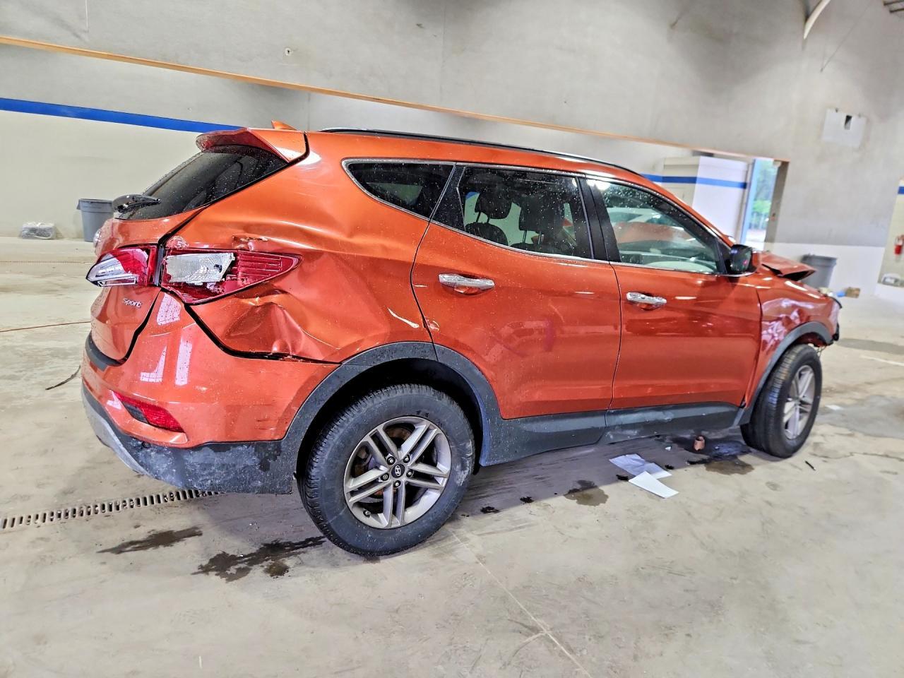 2017 Hyundai Santa Fe Sport 2.4L - zdjęcie 3
