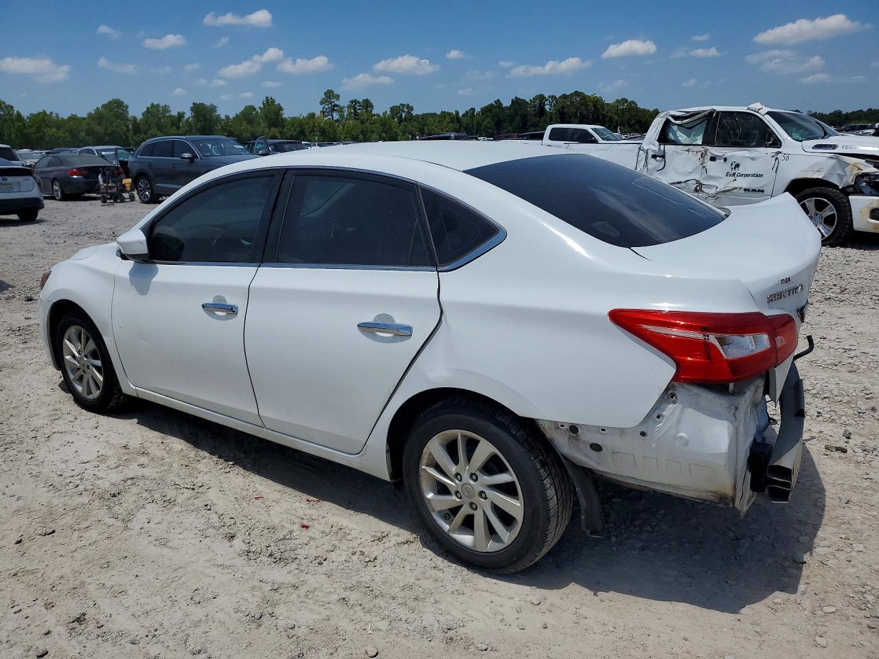 2018 Nissan Sentra S - zdjęcie 2