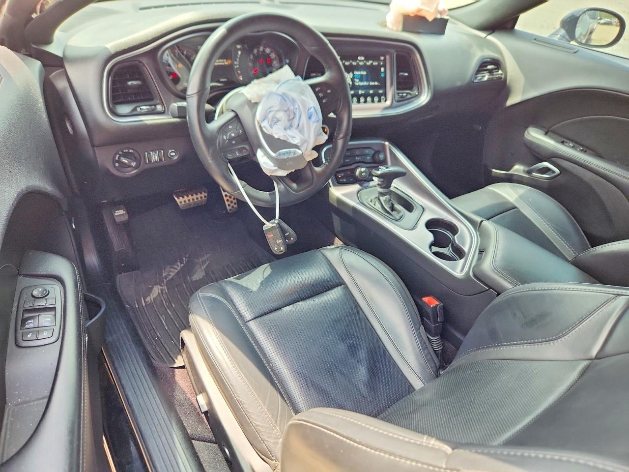 2017 Dodge Challenger R/T - zdjęcie 8