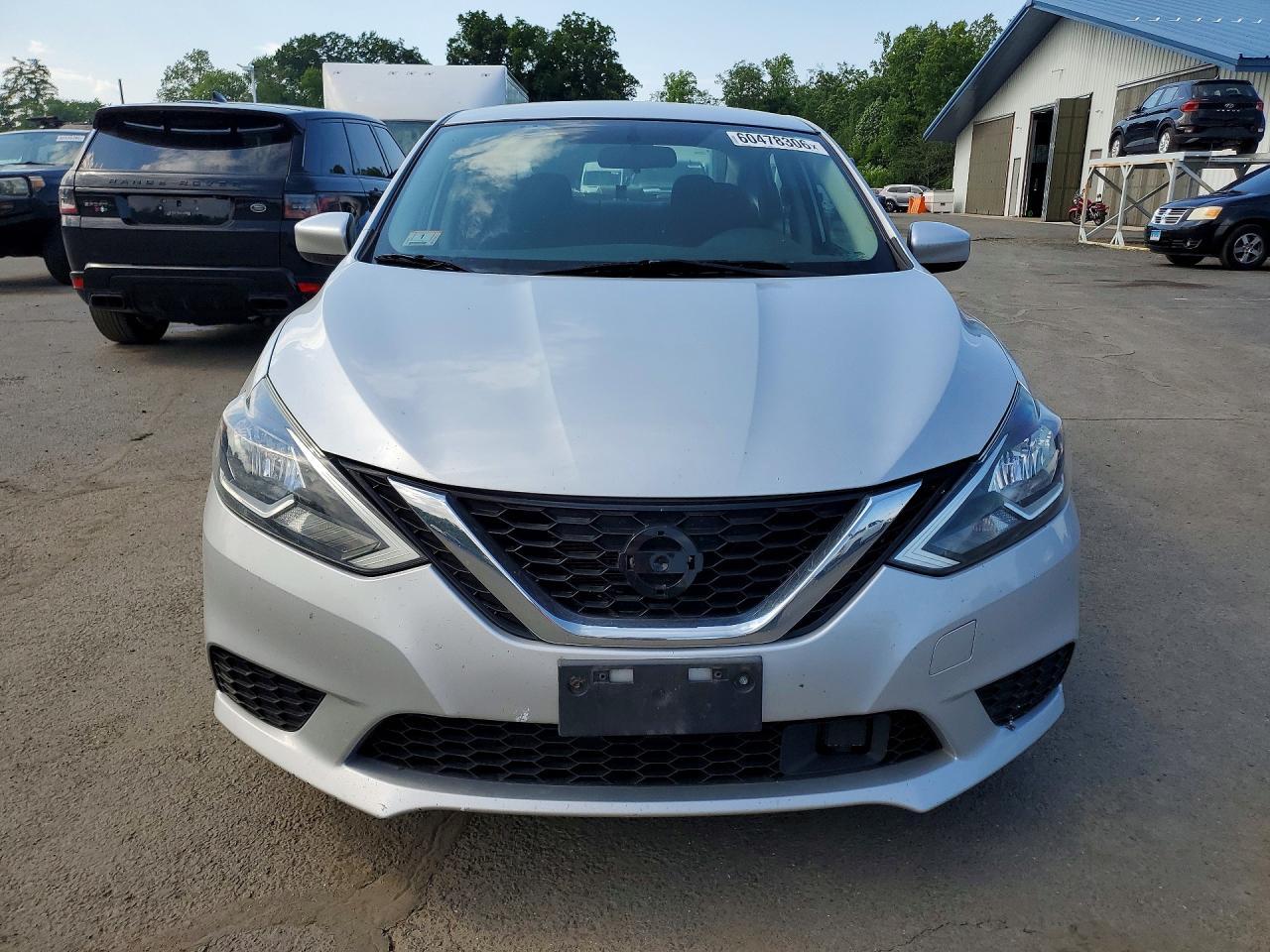 2019 Nissan Sentra S - zdjęcie 5