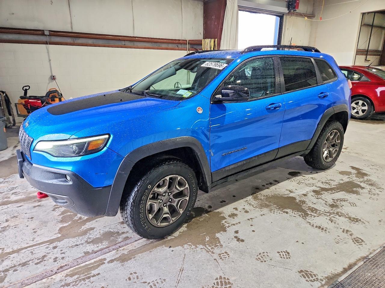 2022 Jeep Cherokee Trailhawk - zdjęcie główne