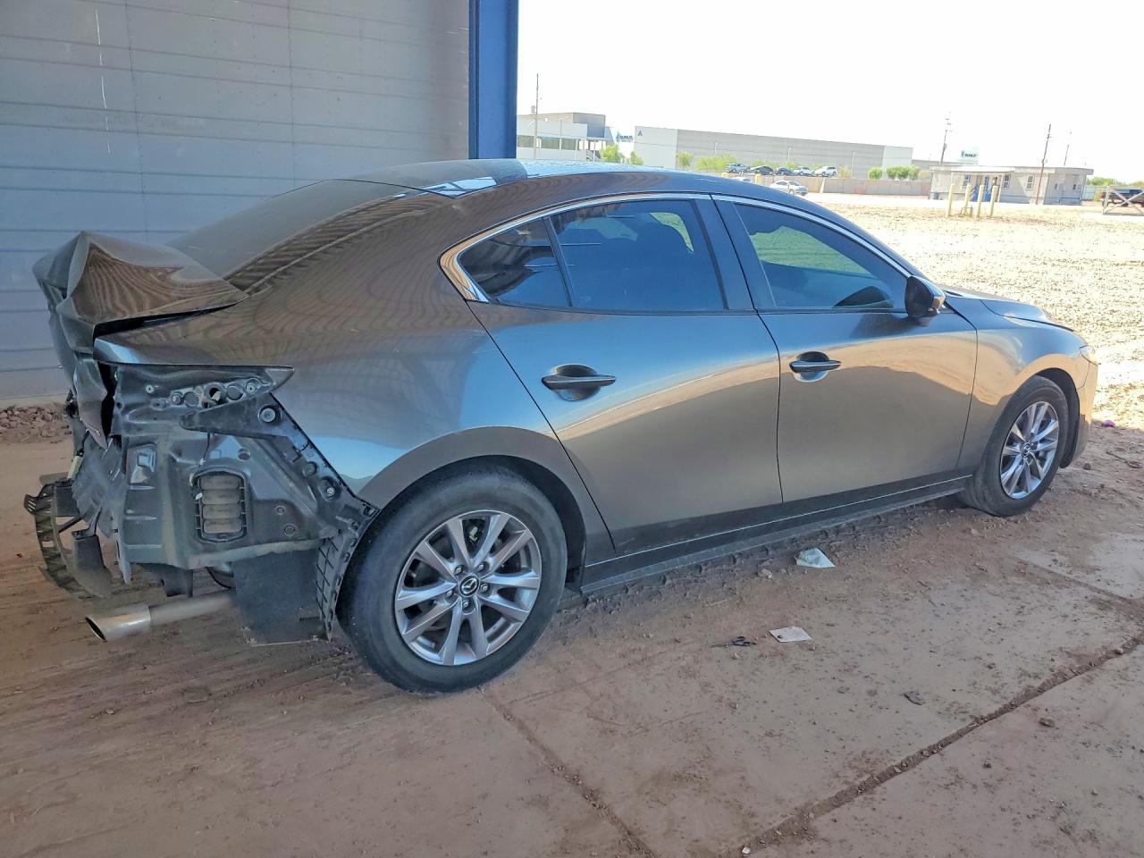 2022 Mazda 3 Select - zdjęcie 3