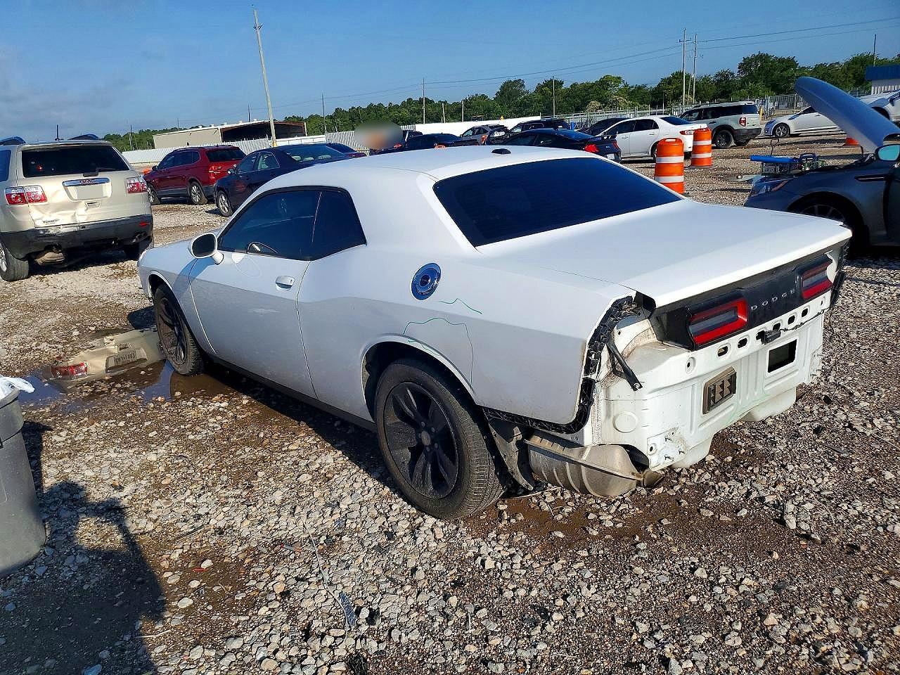 2015 Dodge Challenger Sxt - zdjęcie 2