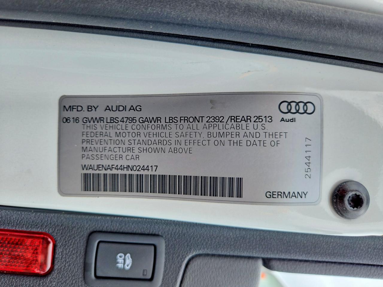 2017 Audi A4 Premium Plus - zdjęcie 12