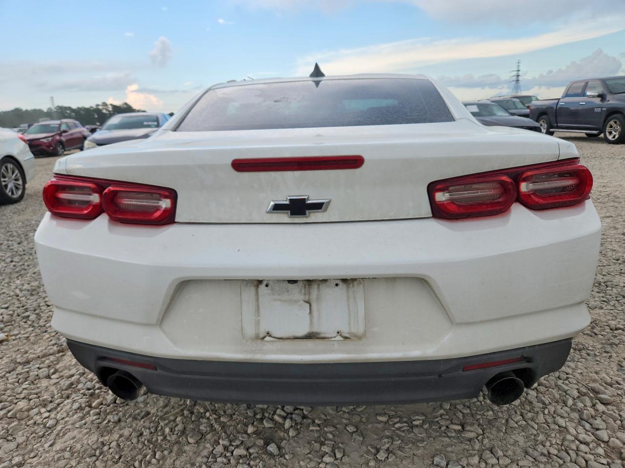 2019 Chevrolet Camaro Ls - zdjęcie 6