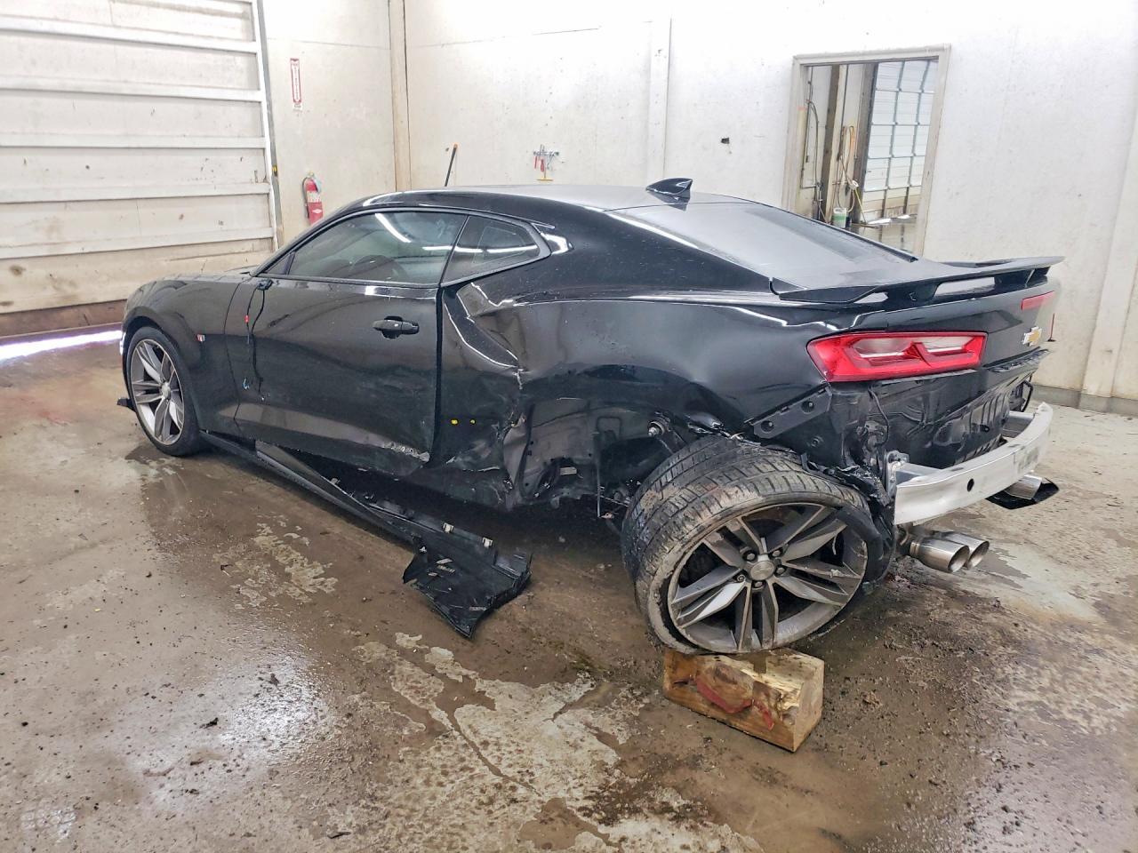 2017 Chevrolet Camaro Ss - zdjęcie 2