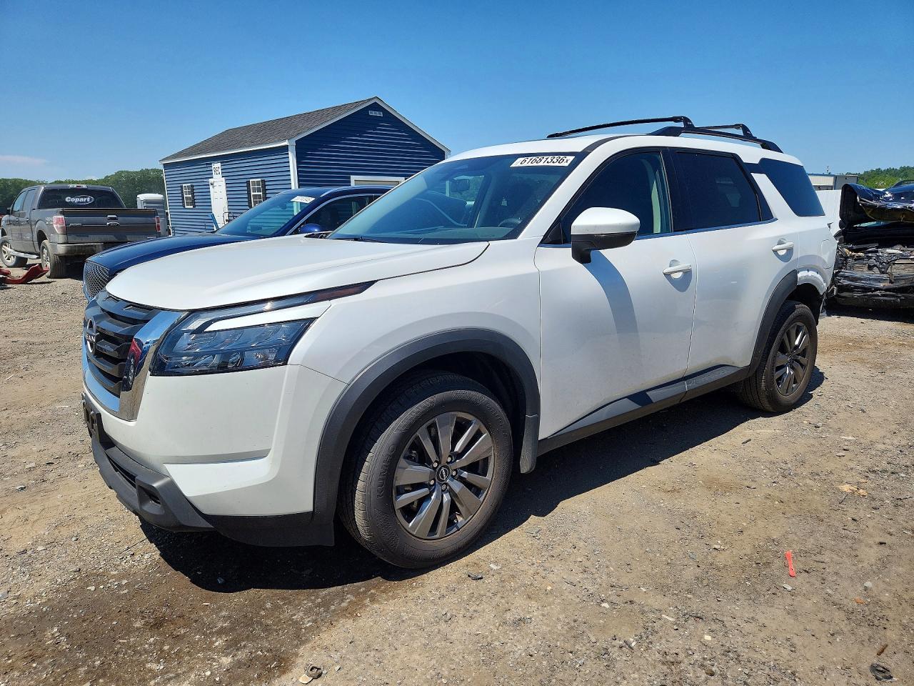 2015 Nissan Pathfinder S - zdjęcie główne