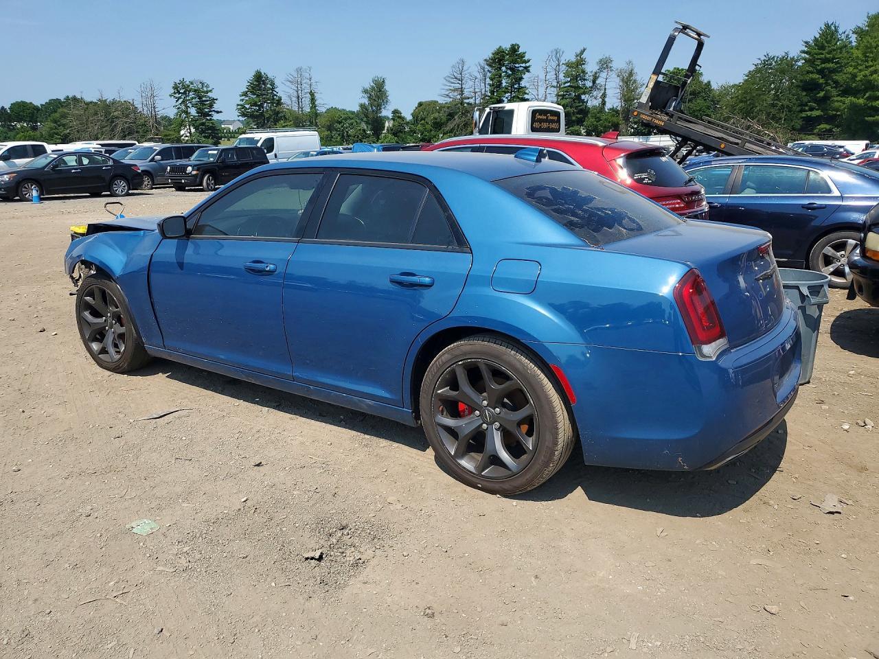2021 Chrysler 300 Touring - zdjęcie 2