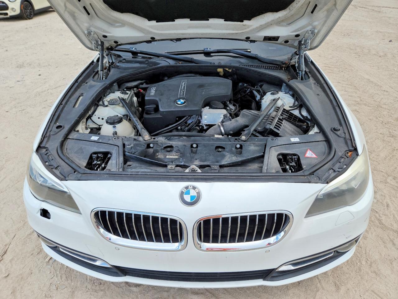2014 BMW 528 I - zdjęcie 11