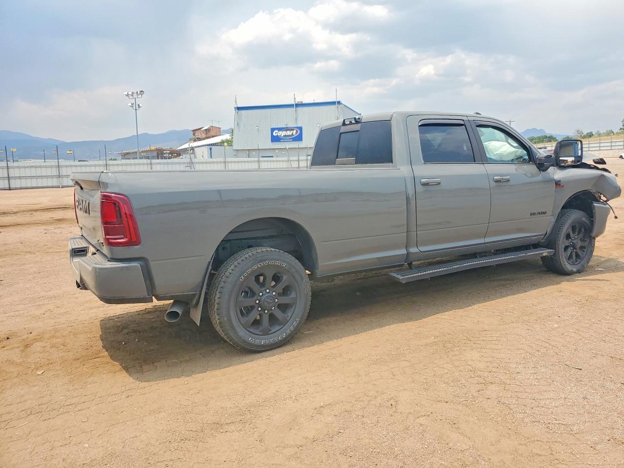 2025 Ram 2500 Laramie - zdjęcie 3