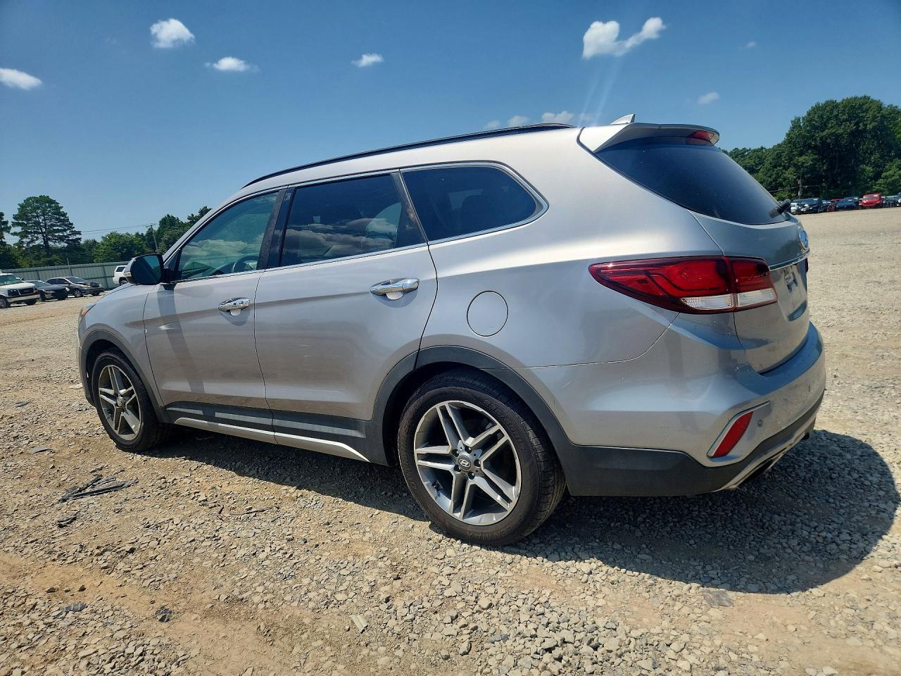 2017 Hyundai Santa Fe Limited Ultimate - zdjęcie 2