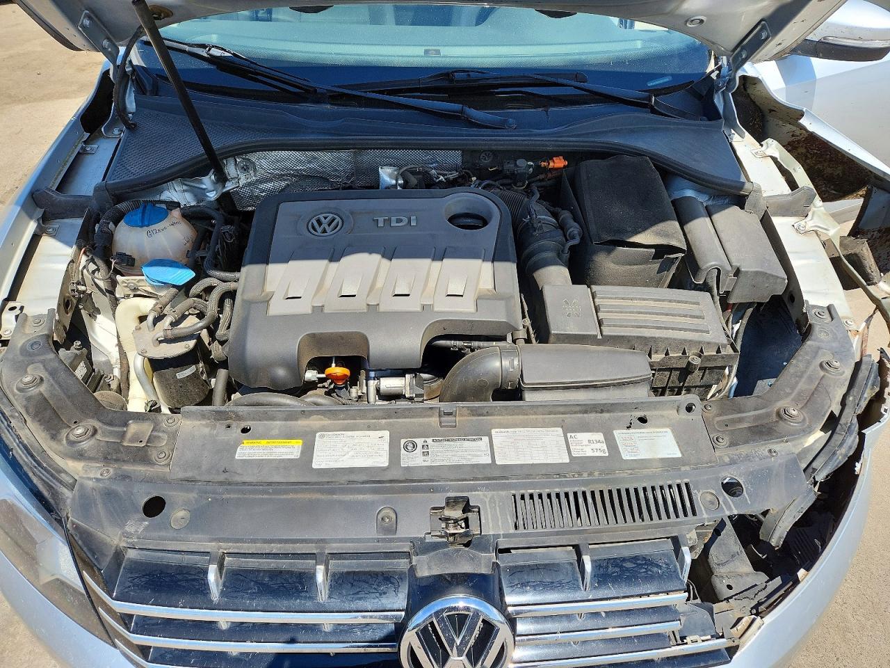 2014 Volkswagen Passat Sel - zdjęcie 11