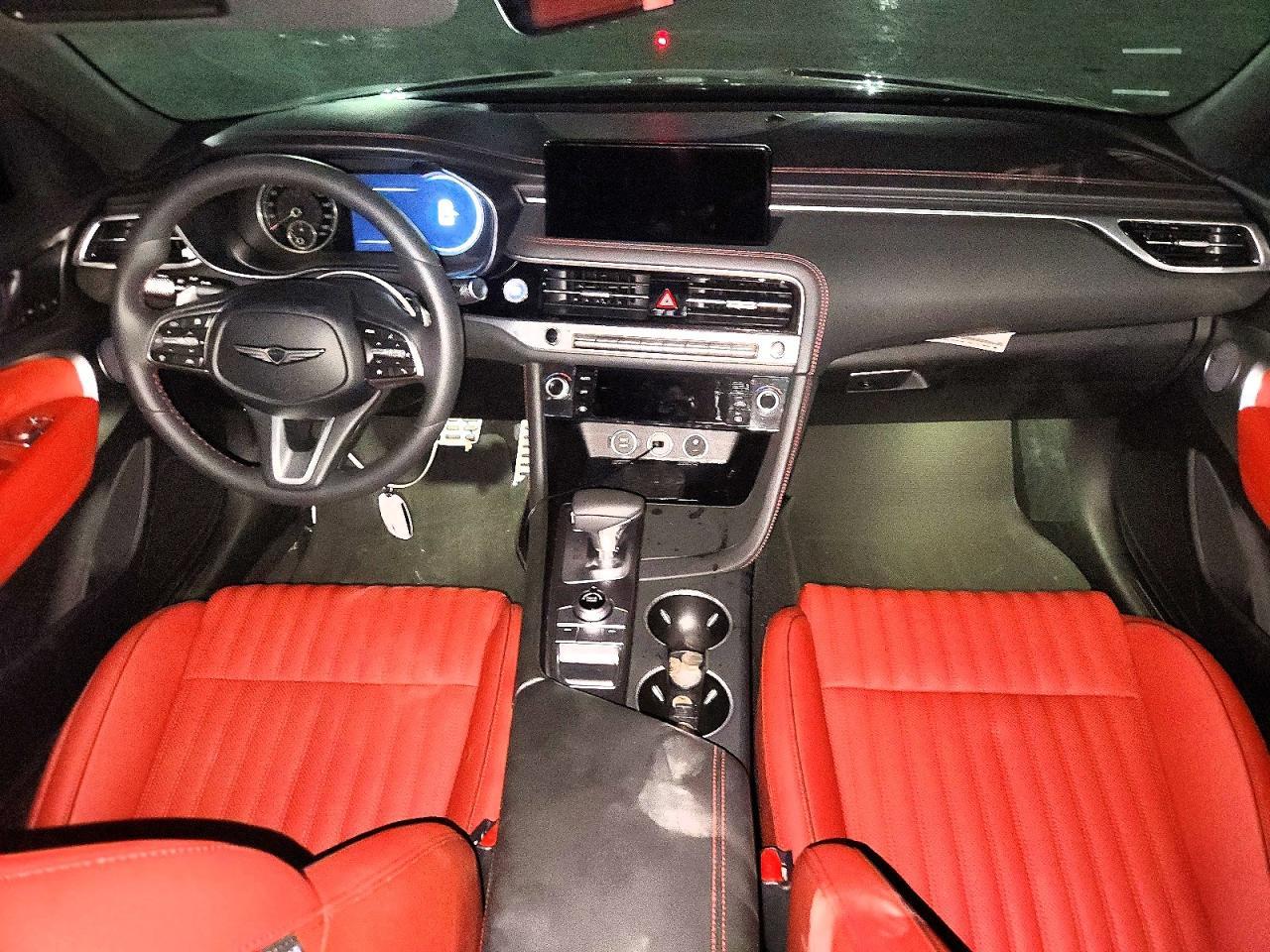 2026 Genesis G70 Sport Prestige - zdjęcie 8