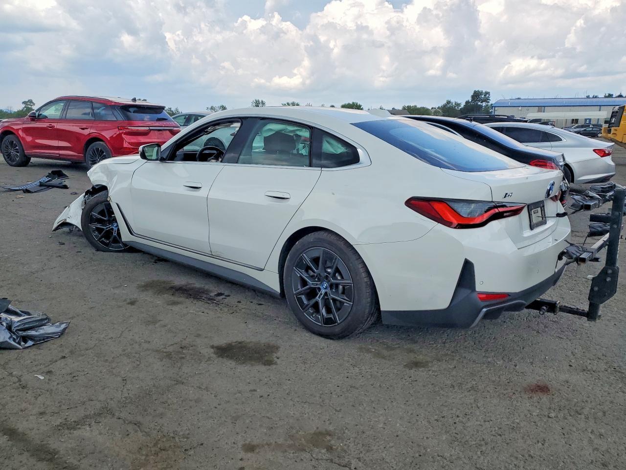 2023 BMW I4 Edrive 40 - zdjęcie 2