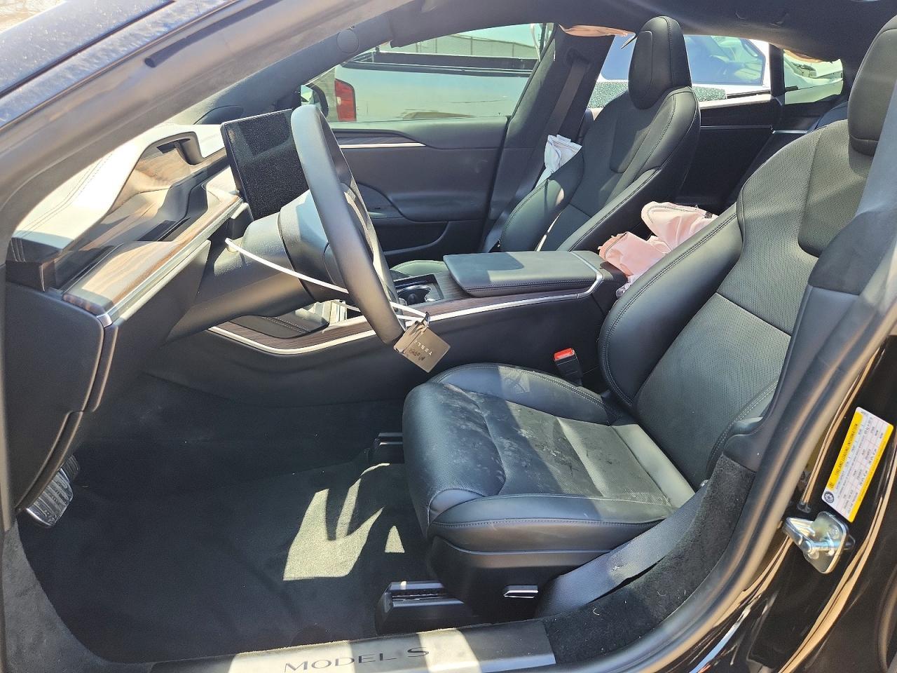 2024 Tesla Model S - zdjęcie 7