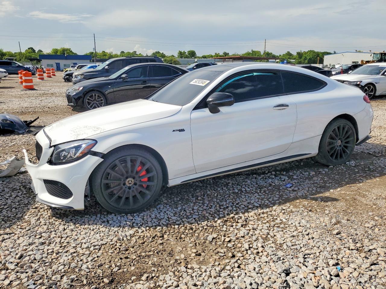 2018 Mercedes-Benz C 300 - zdjęcie główne
