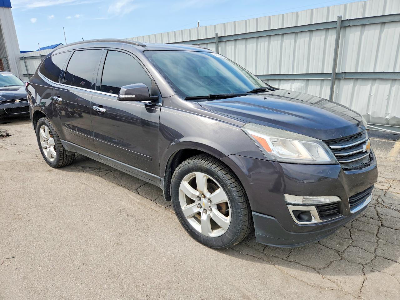 2017 Chevrolet Traverse Lt - zdjęcie 4