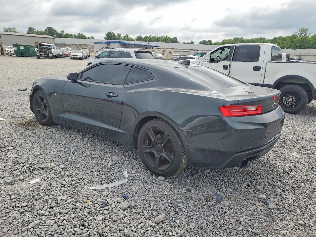 2017 Chevrolet Camaro Lt - zdjęcie 2