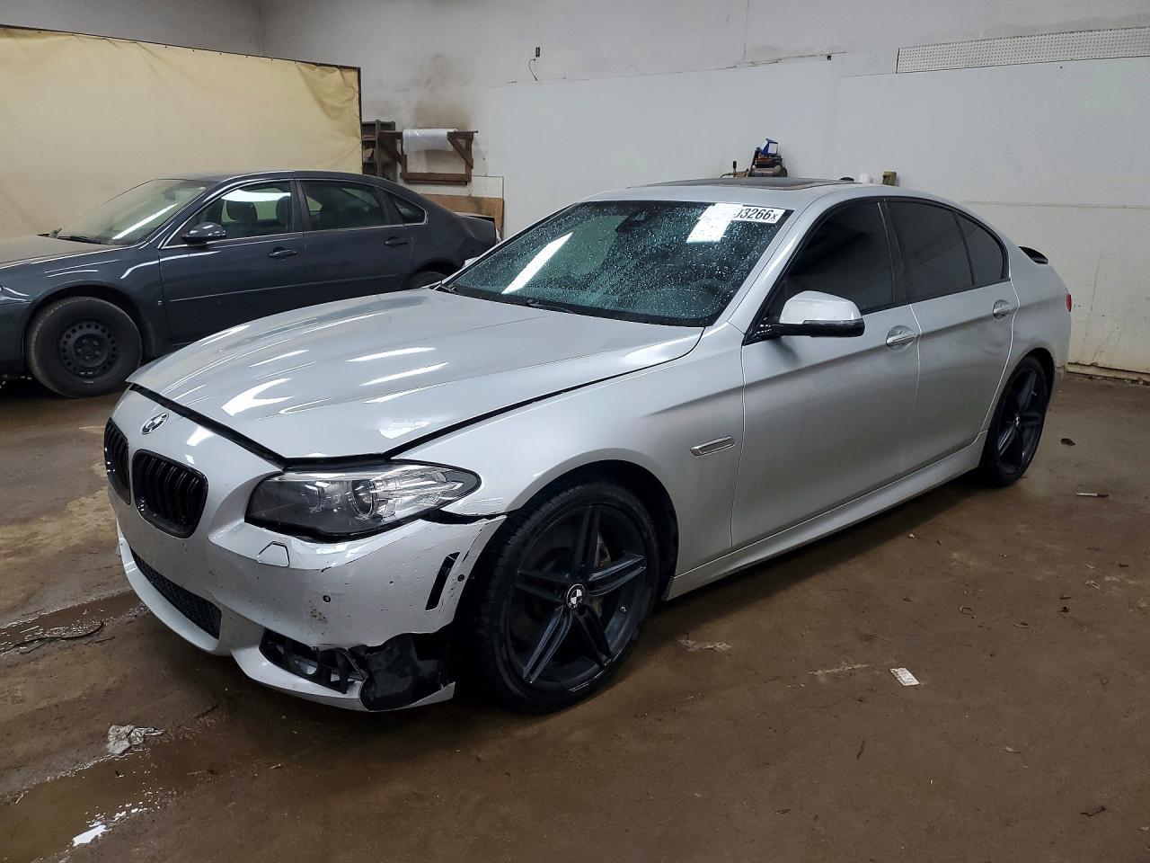 2016 BMW 535 Xi - zdjęcie główne