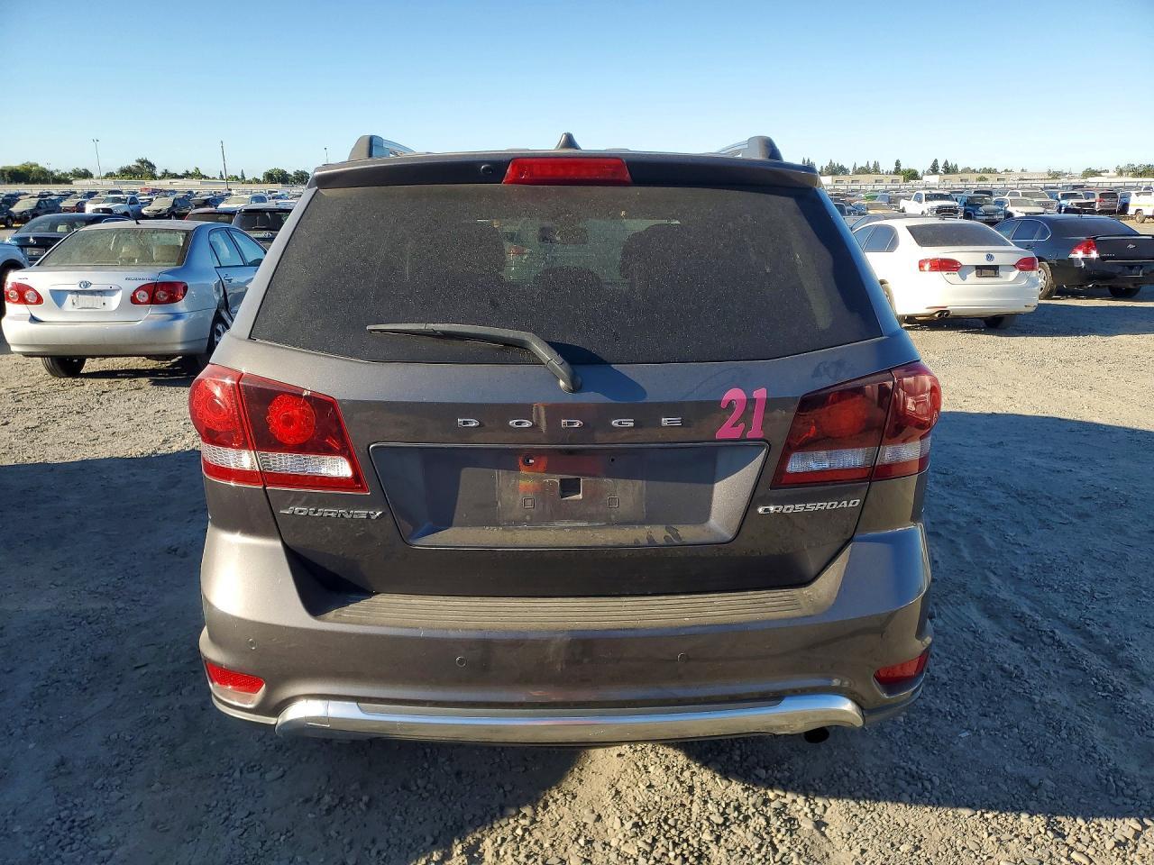 2020 Dodge Journey Crossroad - zdjęcie 6