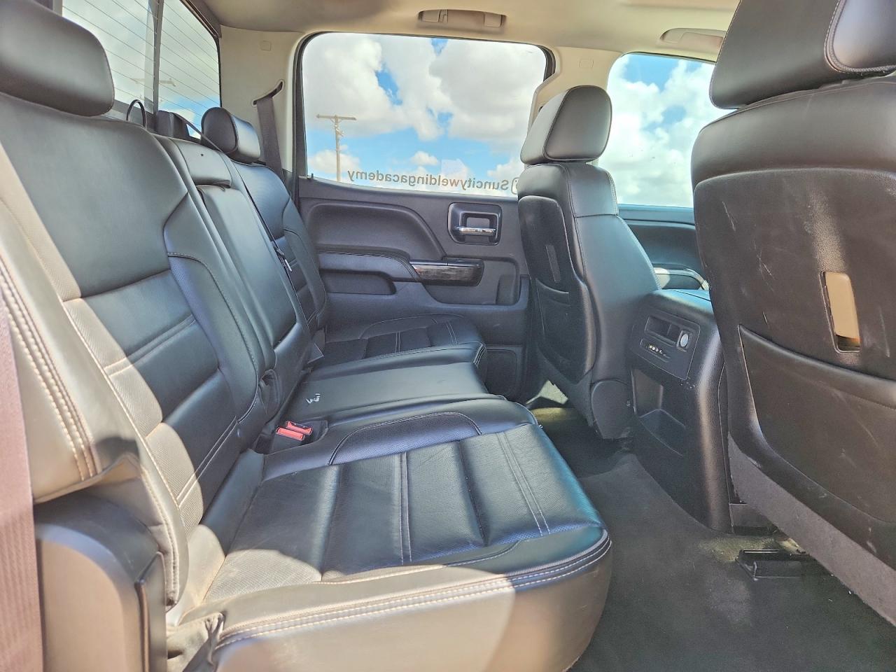 2015 GMC Sierra K3500 Denali - zdjęcie 10