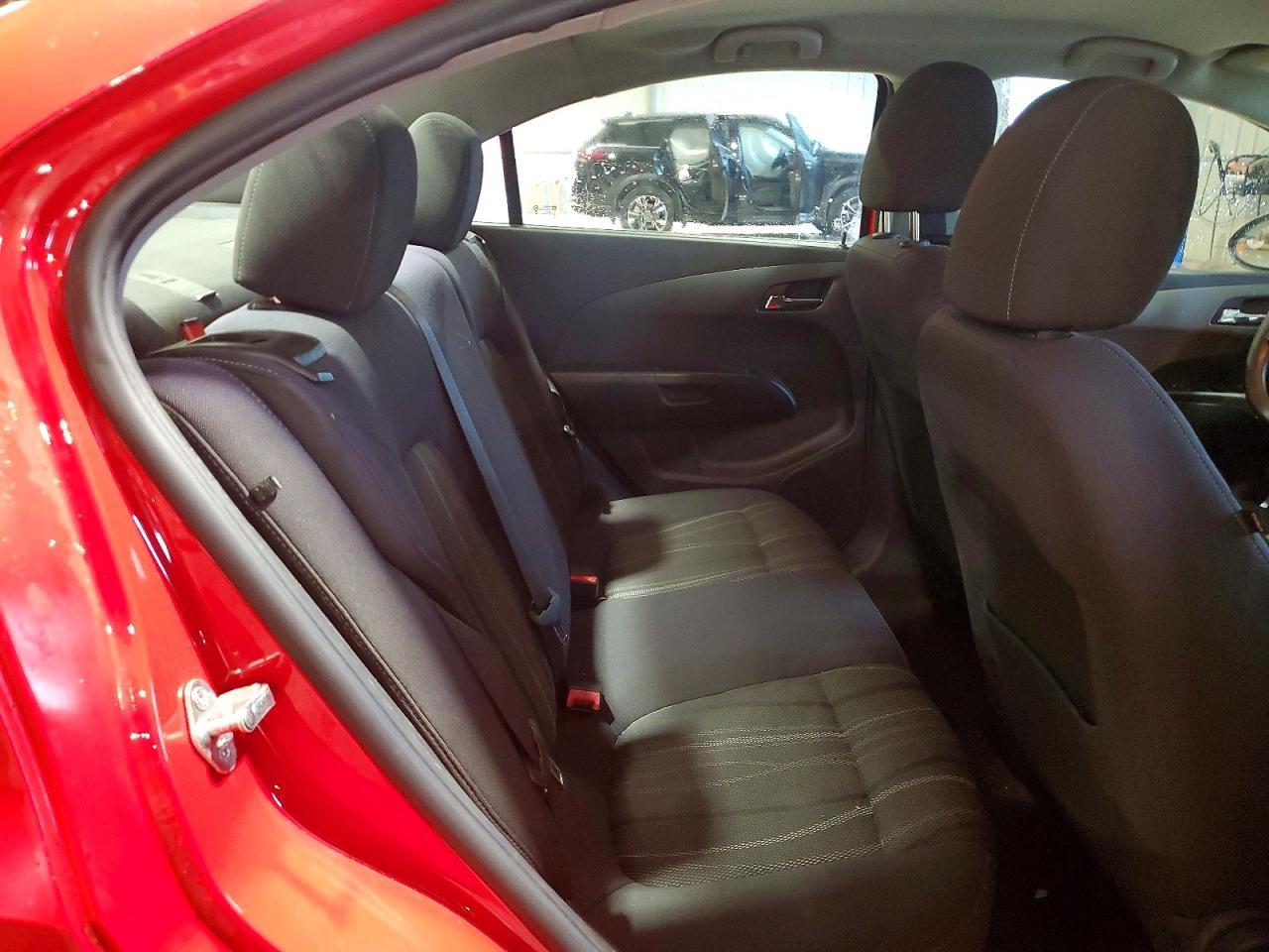 2014 Chevrolet Sonic Lt - zdjęcie 10