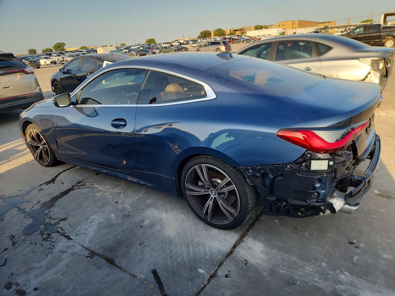 2024 BMW 430I - zdjęcie 2