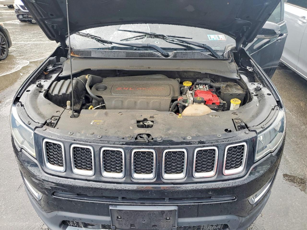 2021 Jeep Compass Limited - zdjęcie 11
