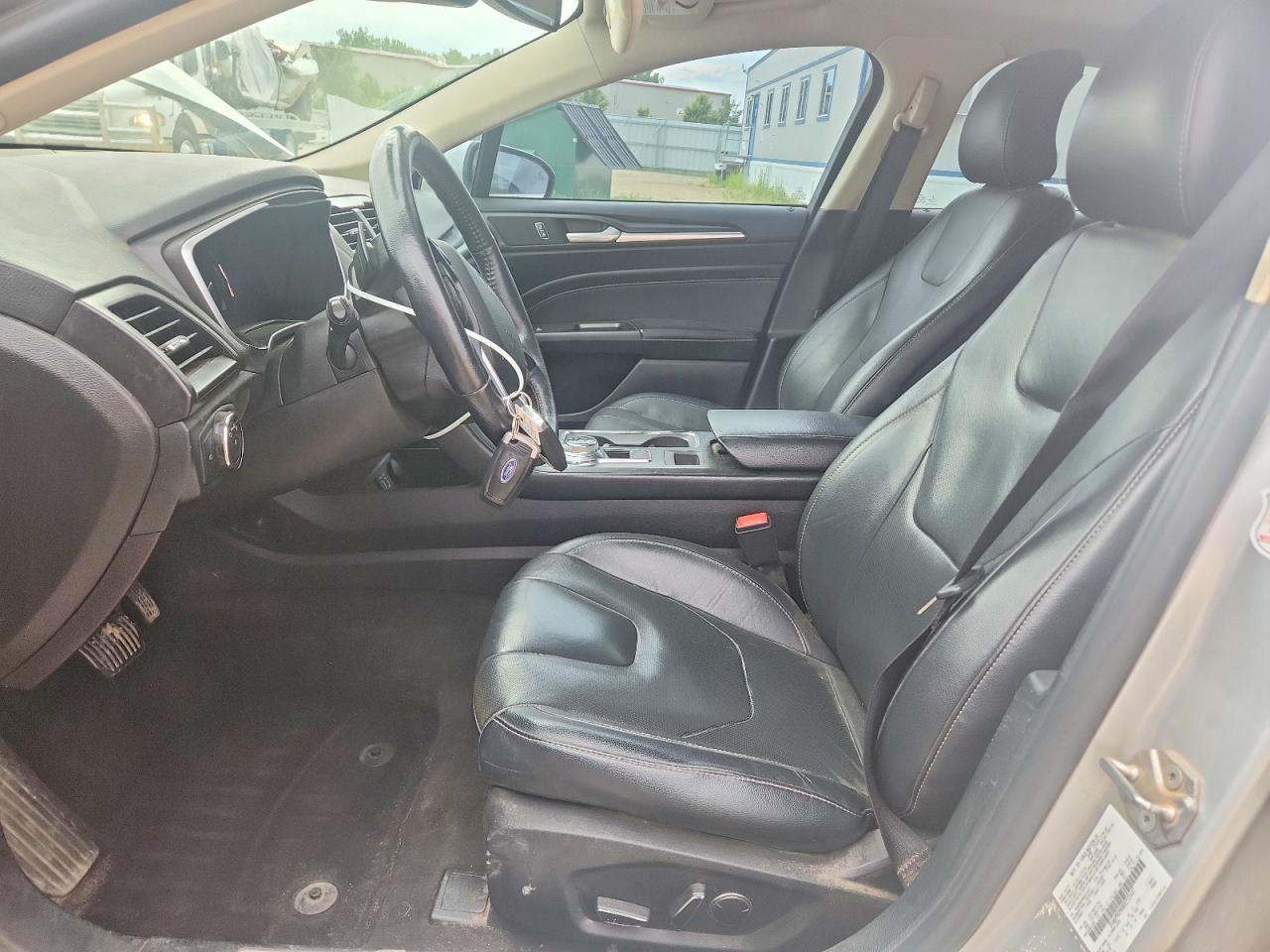 2019 Ford Fusion Titanium - zdjęcie 7