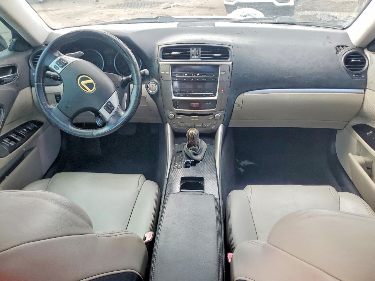 2013 Lexus Is 250 - zdjęcie 8