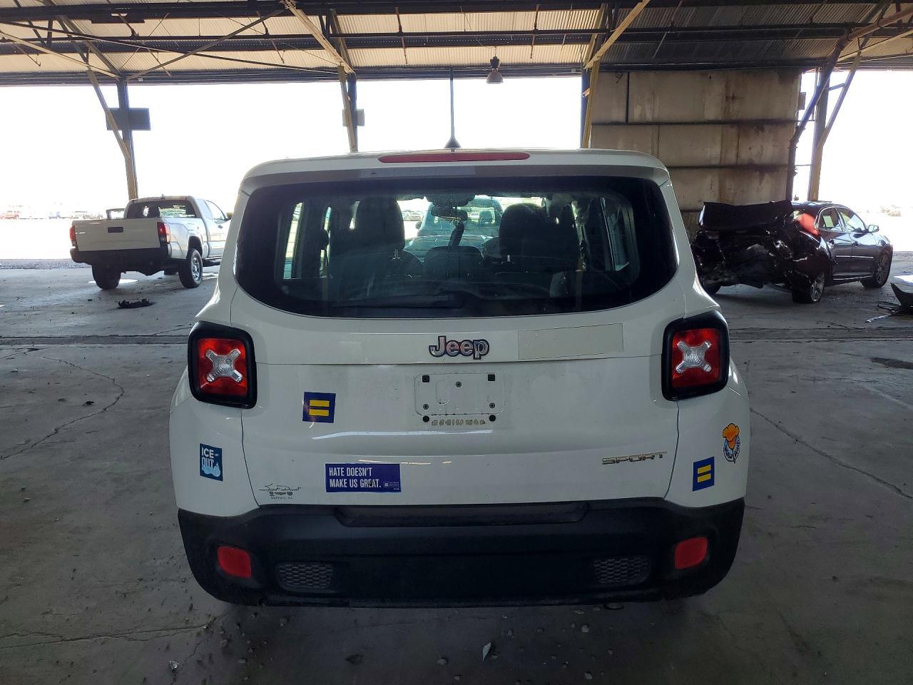 2017 Jeep Renegade Sport - zdjęcie 6
