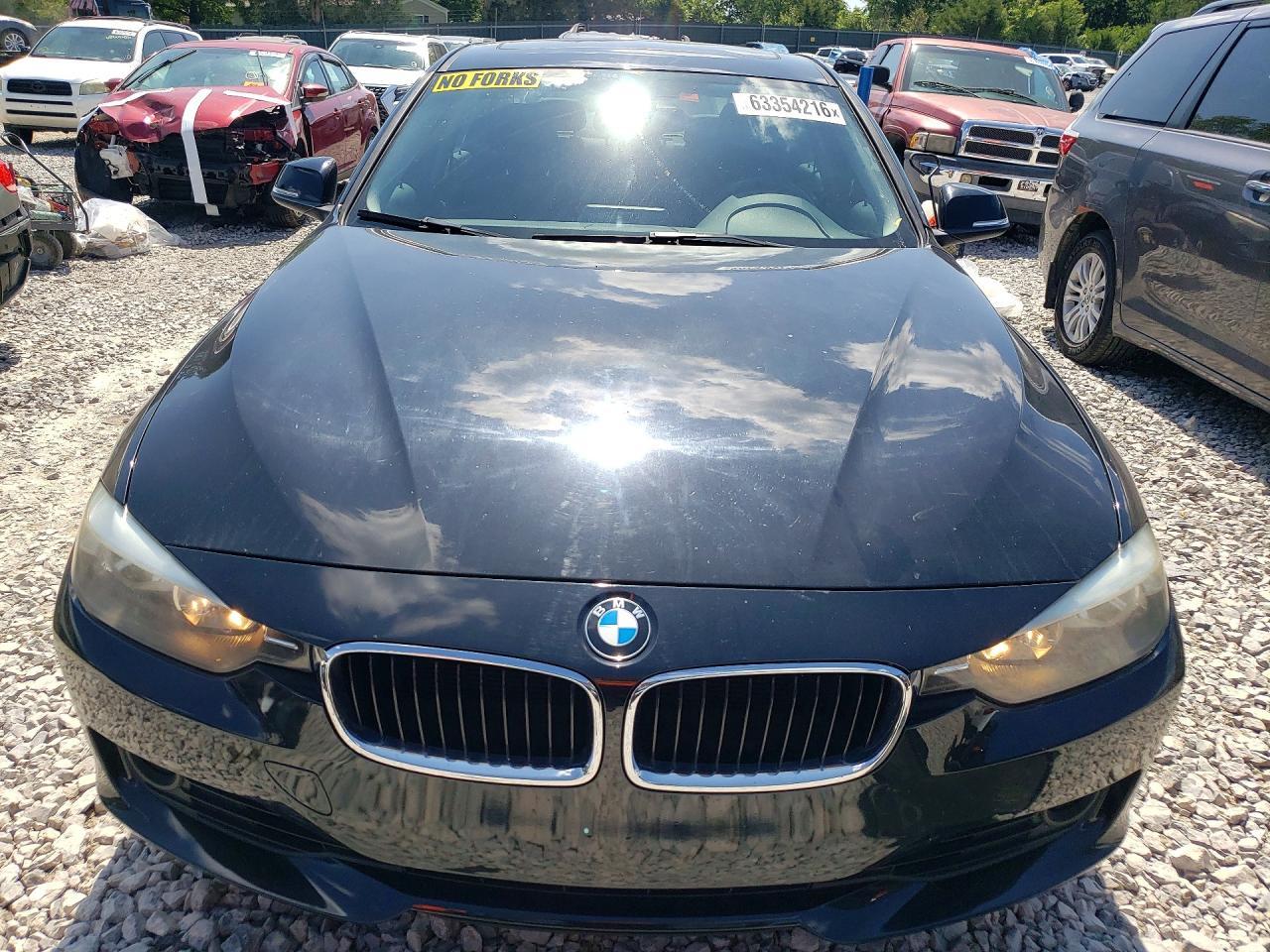 2014 BMW 328 I - zdjęcie 5