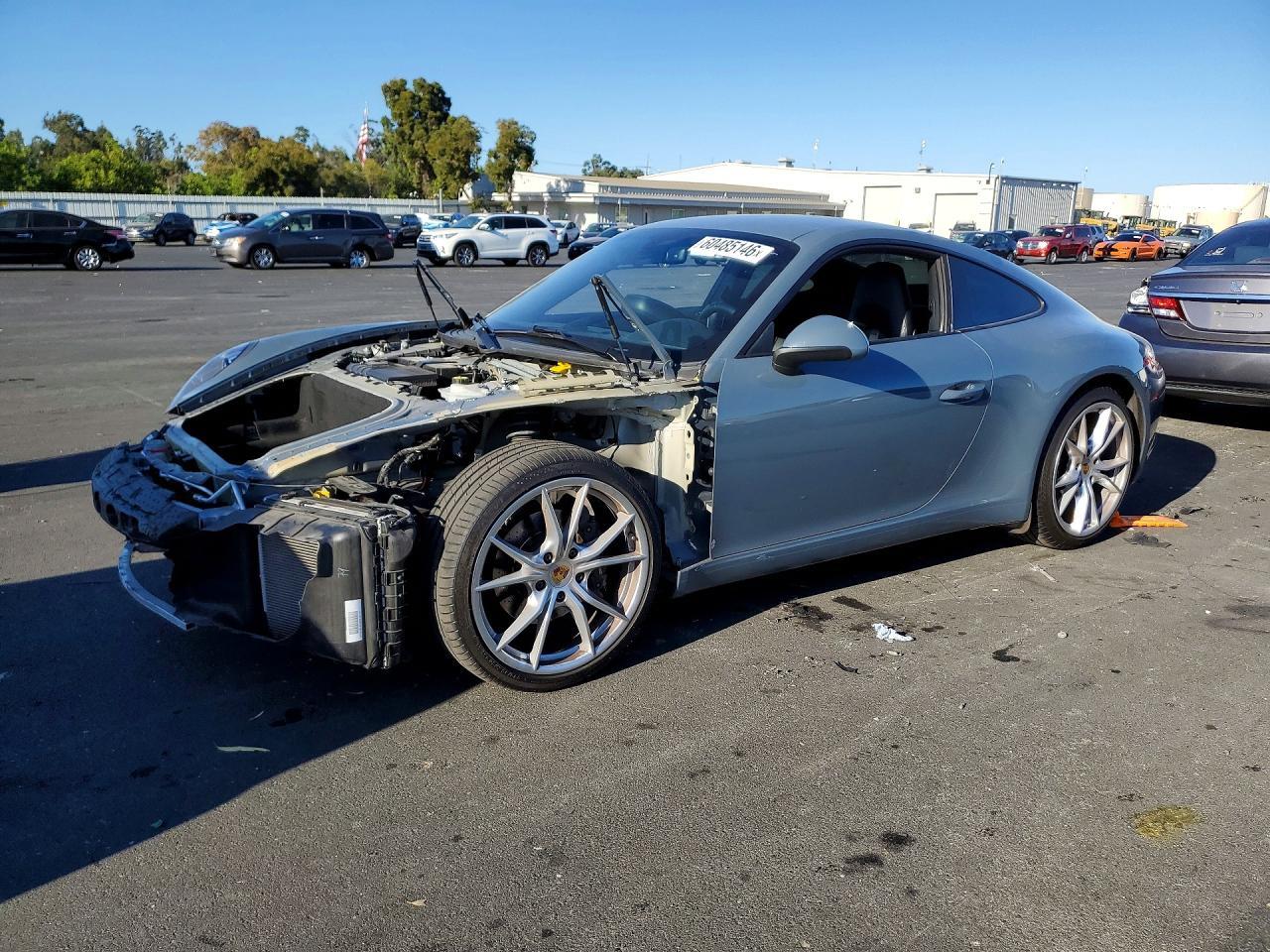 2018 Porsche 911 Carrera - zdjęcie główne