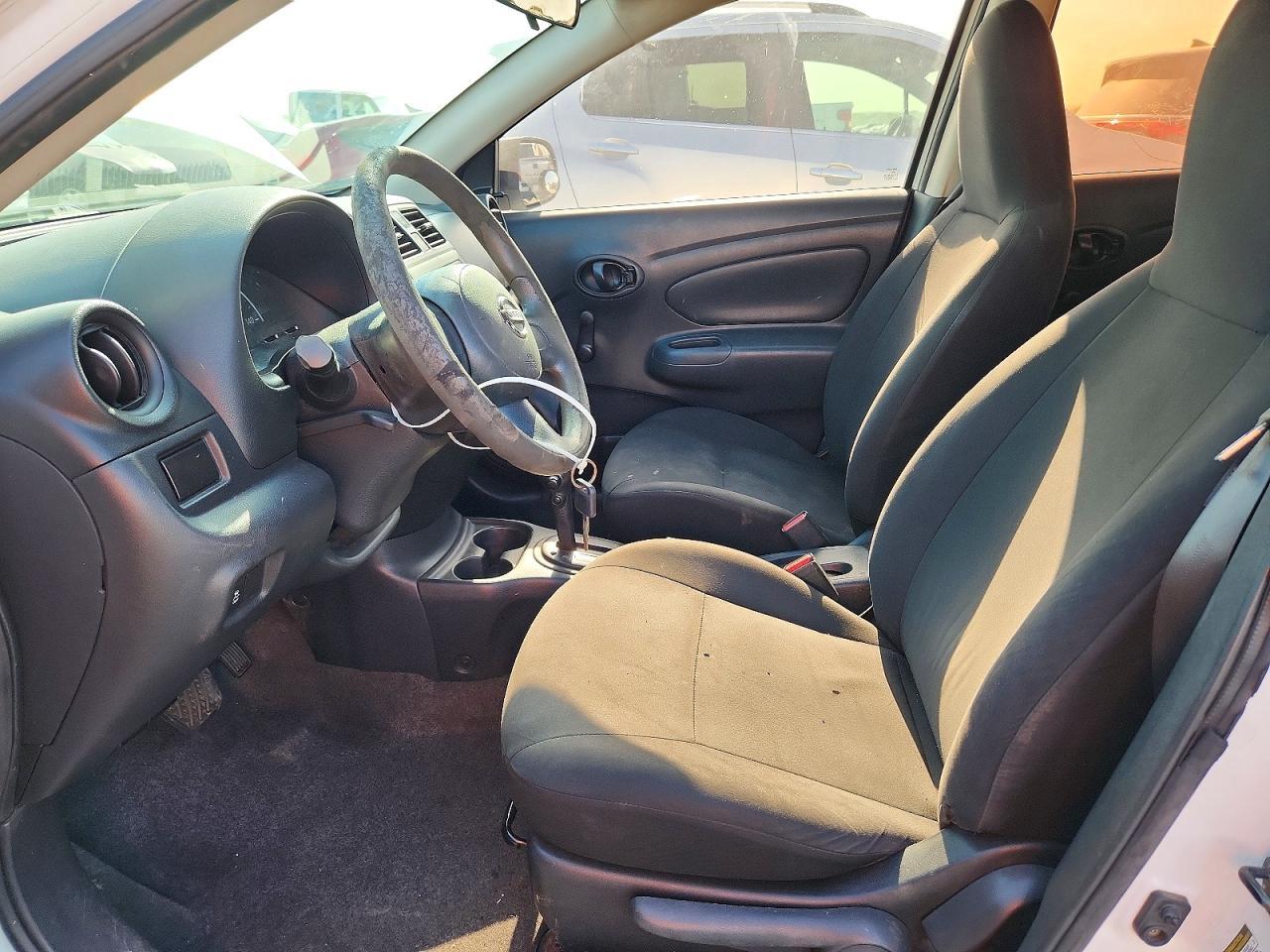 2013 Nissan Versa 1.6 S - zdjęcie 7