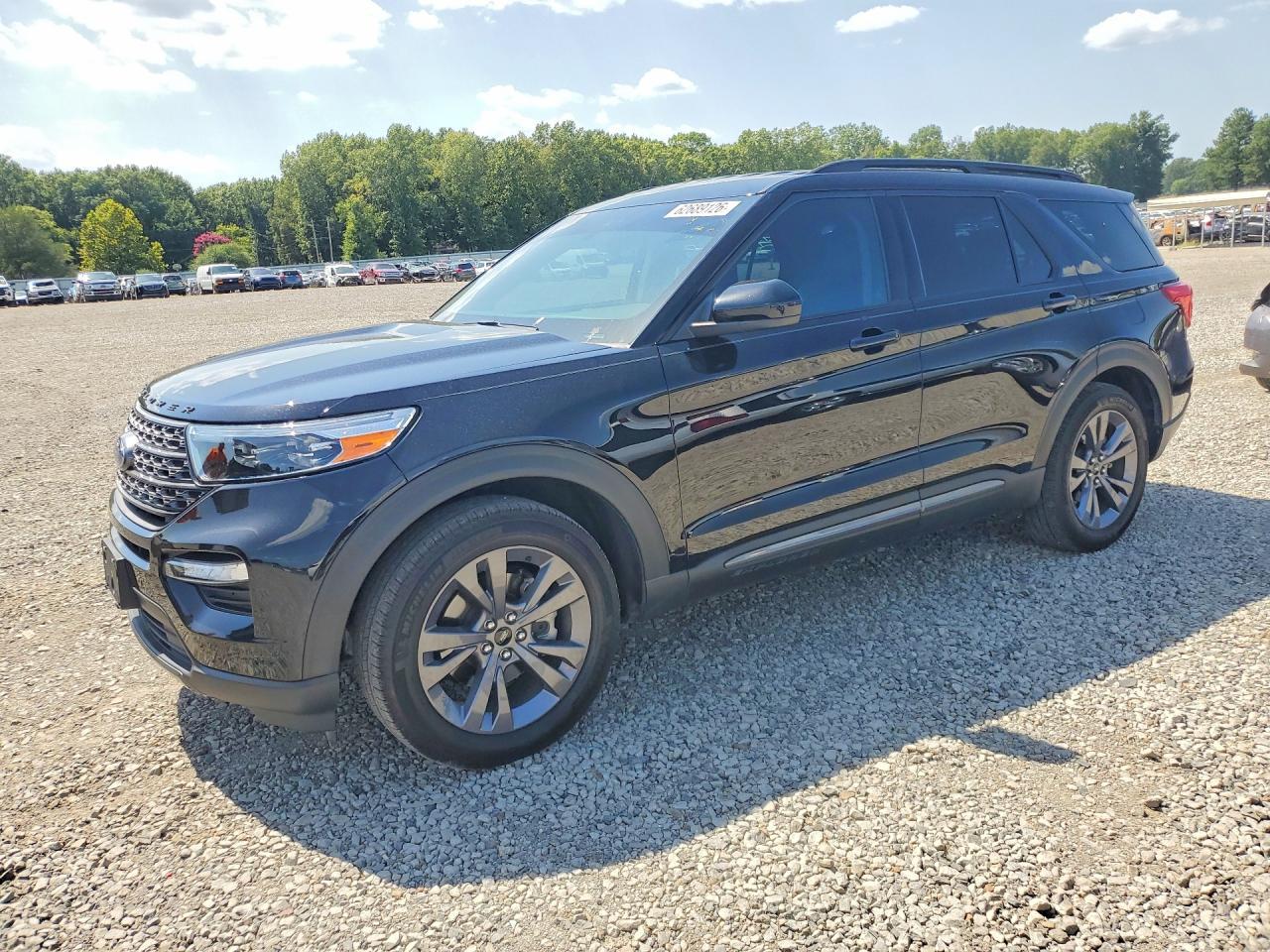 2024 Ford Explorer Xlt - zdjęcie główne