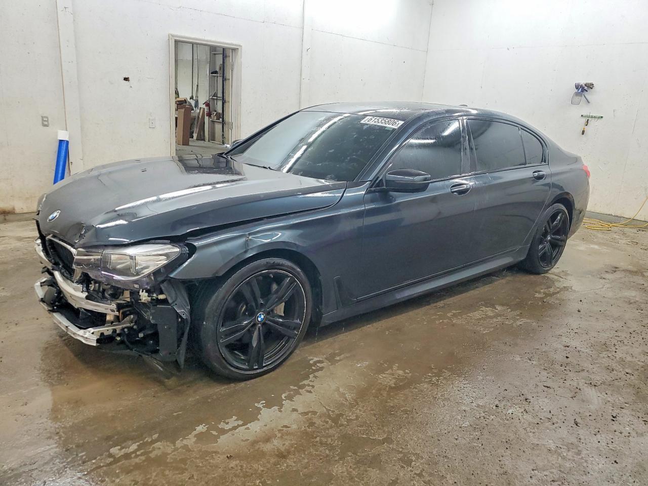 2019 BMW 740 I - zdjęcie główne