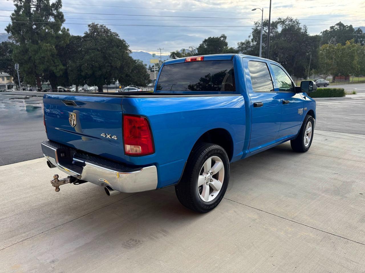 2024 Ram 1500 Classic Tradesman - zdjęcie 4