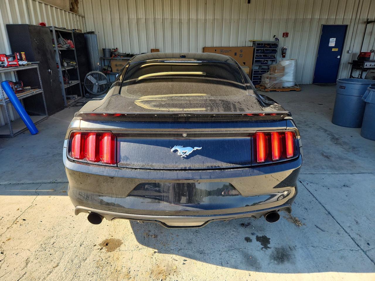 2016 Ford Mustang - zdjęcie 6