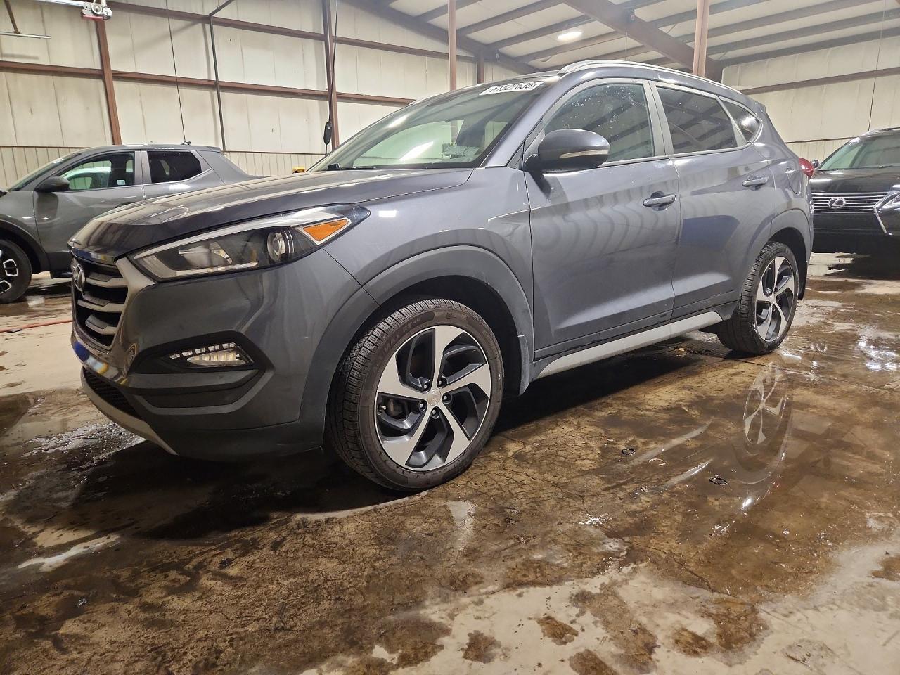 2017 Hyundai Tucson Sport - zdjęcie główne