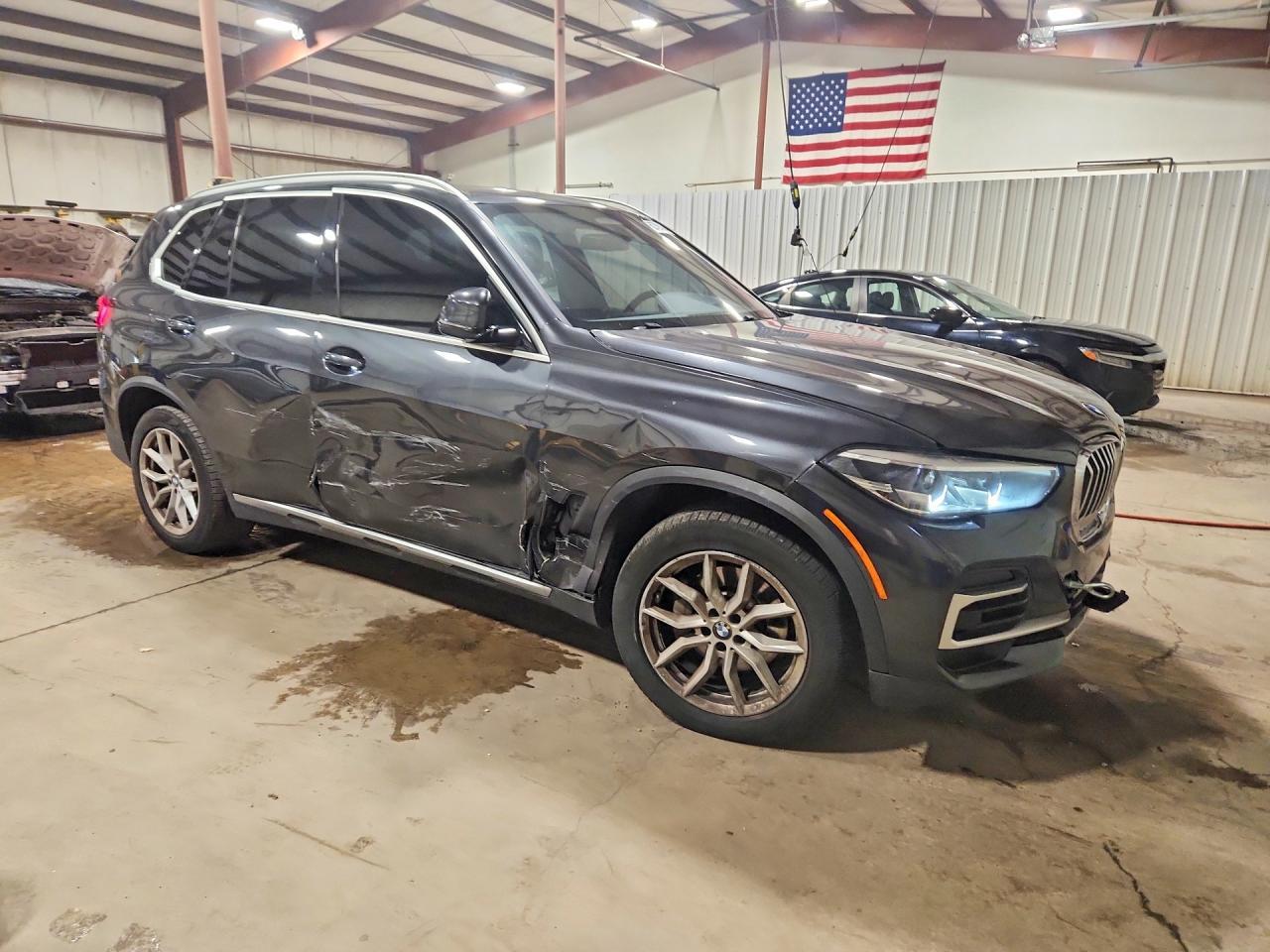2022 BMW X5 xDrive40I - zdjęcie 4