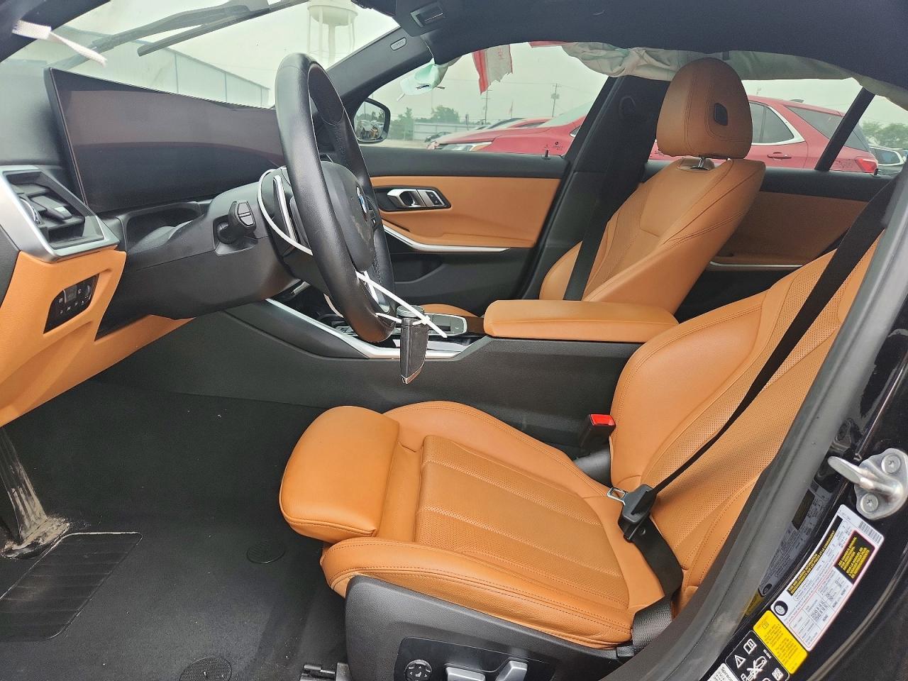 2023 BMW Seria 3 330i - zdjęcie 7