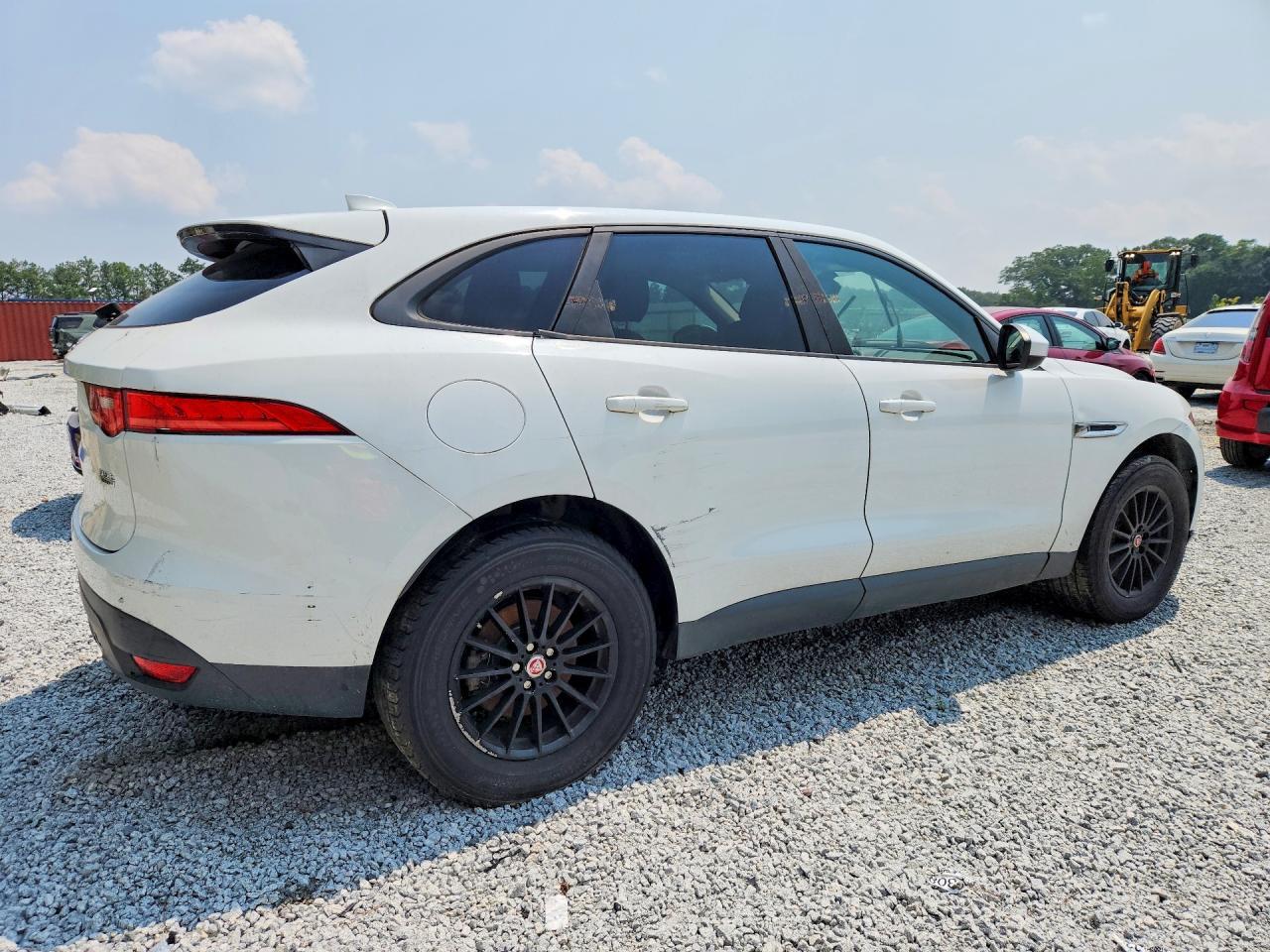 2017 Jaguar F-Pace - zdjęcie 3