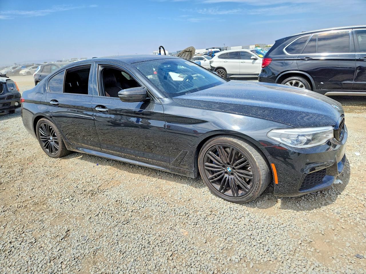2018 BMW Seria 5 M550i - zdjęcie 4