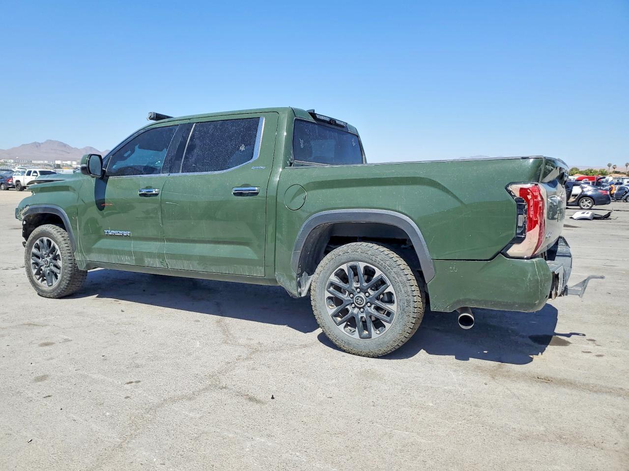 2023 Toyota Tundra Crewmax Limited - zdjęcie 2