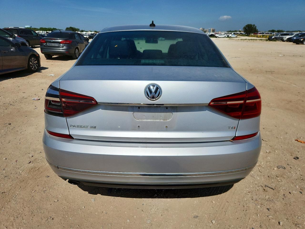 2017 Volkswagen Passat Se - zdjęcie 6